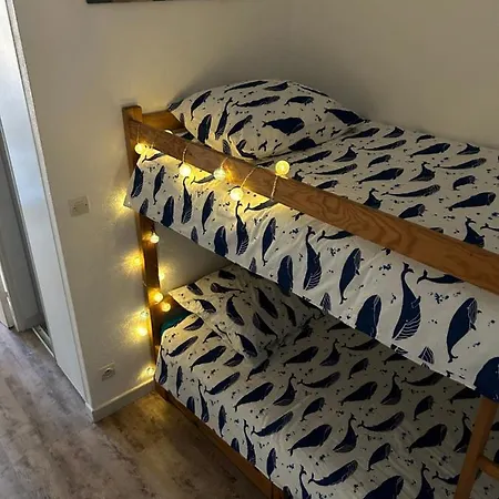 Joli Studio Les Pieds Dans L'eau Apartment Frejus